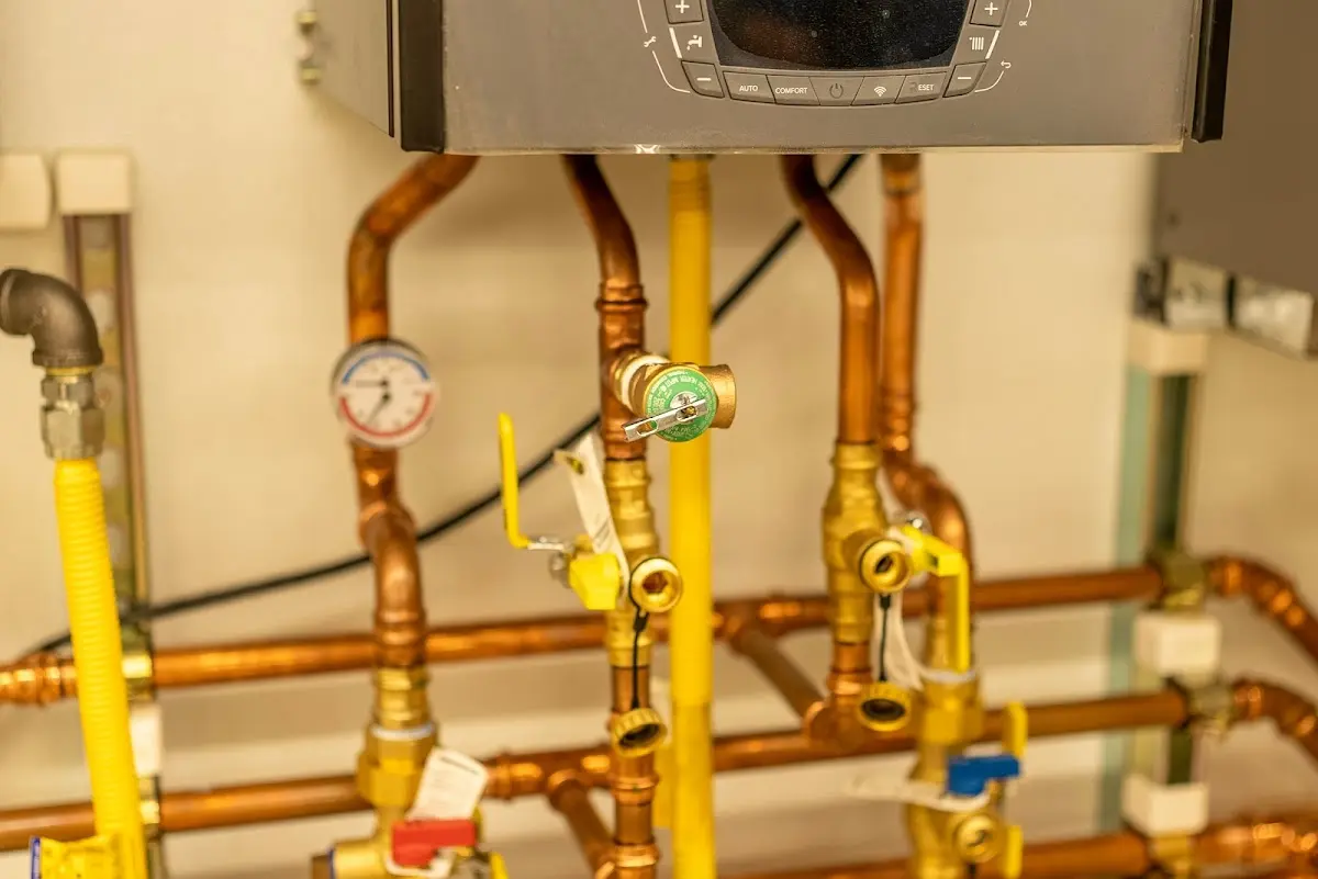 Licensed technician providing Slab Leak Repair for a homeowner in Cedar Hill